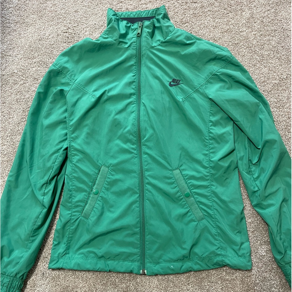 Women’s Nike green zip up jacket